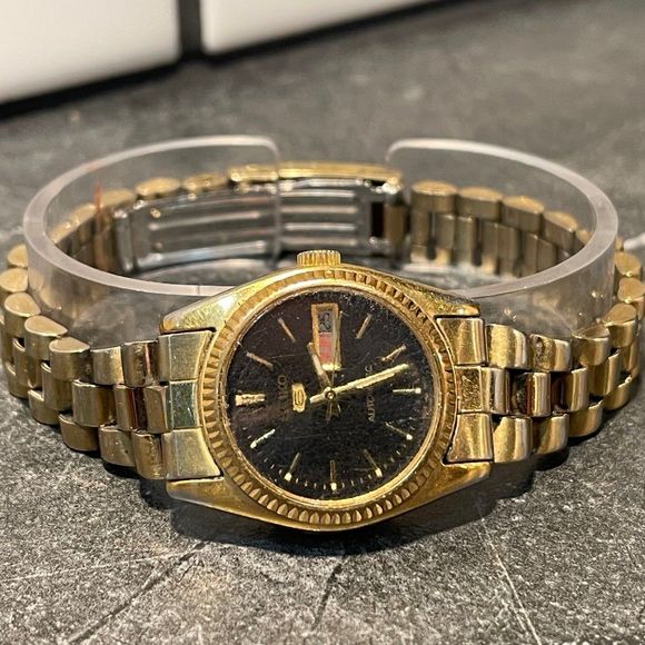 Seiko Accessories - Vintage Ladies Seiko 5 Automatic Gold To e Watch 4206-0510